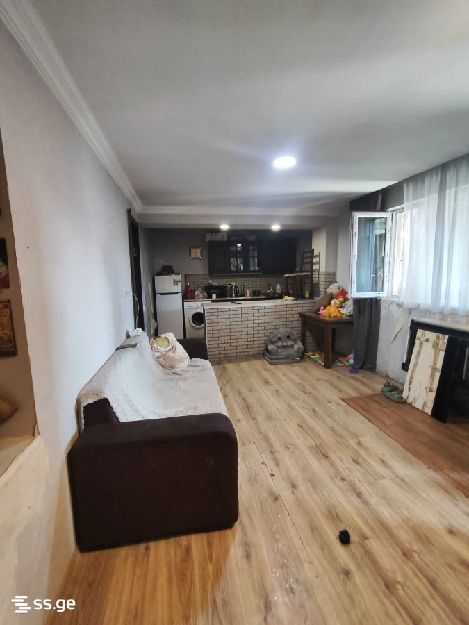 10 Room Hotel For Sale view 5