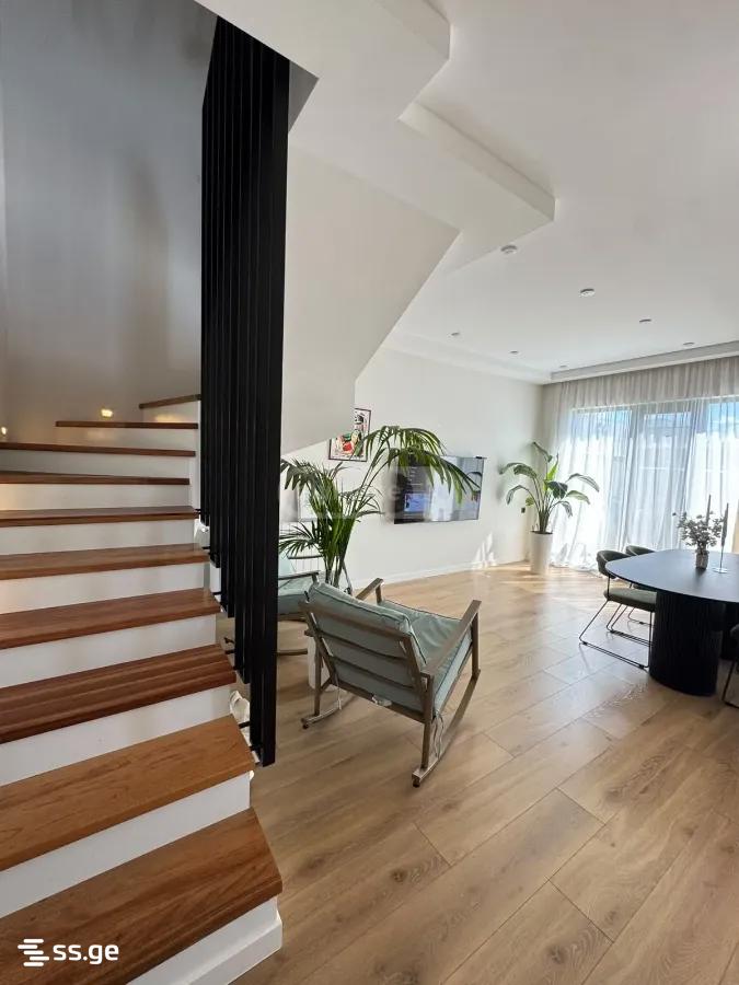 6 Room Private House For Rent. Varketili view 7