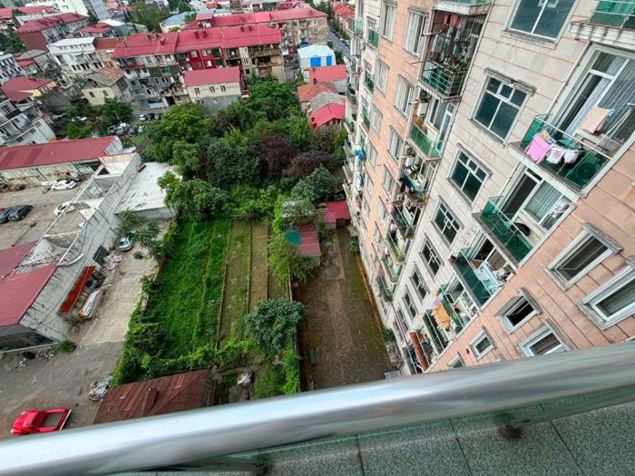 https://static.ss.ge/20260823/7_1a68fed8-183d-4fa2-ae00-bc29a4108451_Thumb.jpg
