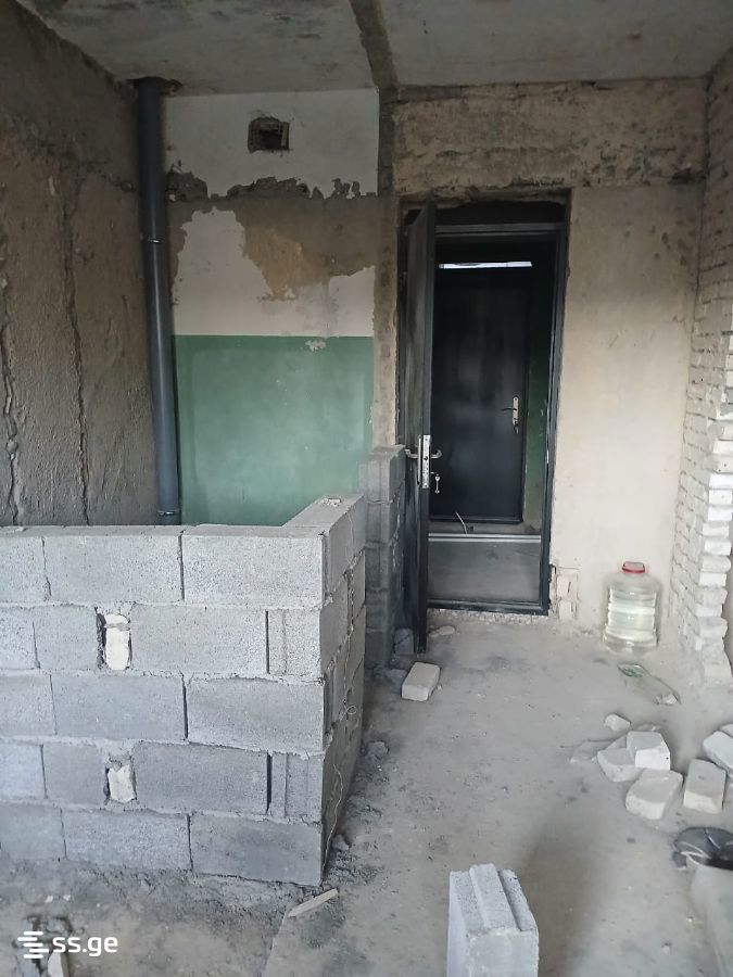 2 Room Flat For Sale view 2