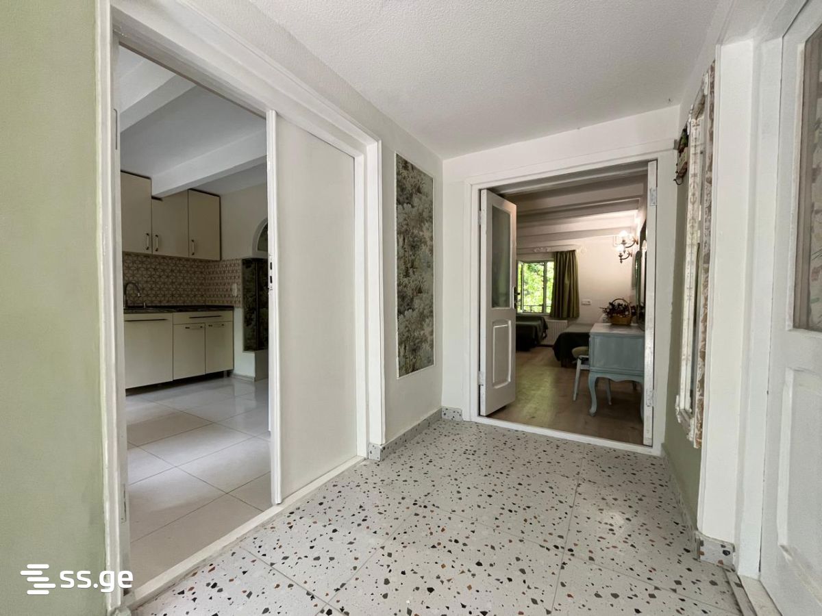 Árasán 1 seomra, 53 m²