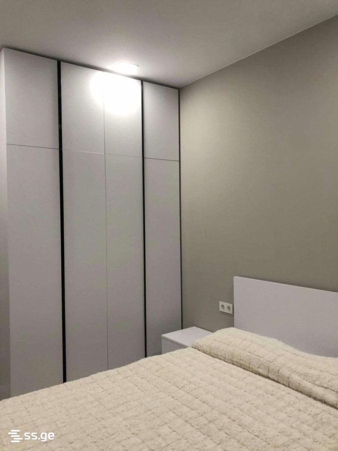 2 Room Flat Daily Rent. Digomi view 5