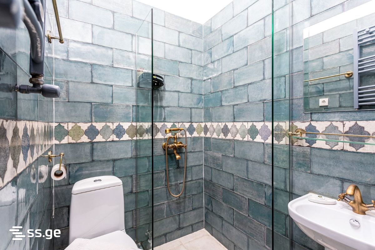 6 Room Hotel For Sale view 10