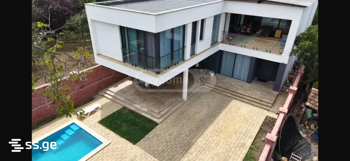 7 Room Private House For Rent. Tabakhmela view 1