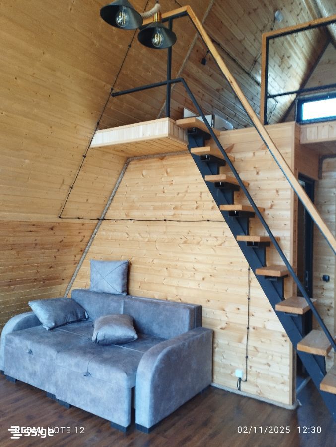 2 Room Summer Cottage Daily Rent. Manglisi view 8