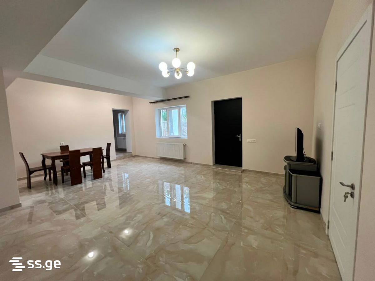6 Room Private House Daily Rent. Okrokana view 2