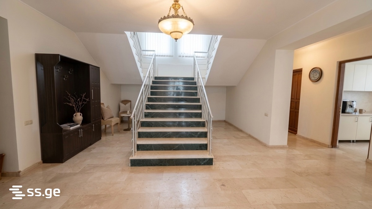 8 Room Private House For Rent. Akhalsopeli view 13