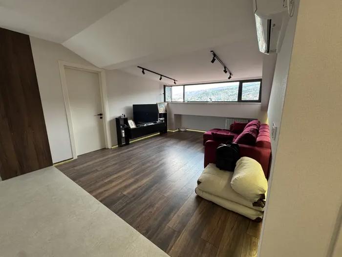 https://static.ss.ge/20260825/4_cc607548-b82e-4f89-a8ac-c0fb9eb560c3_Thumb.jpg