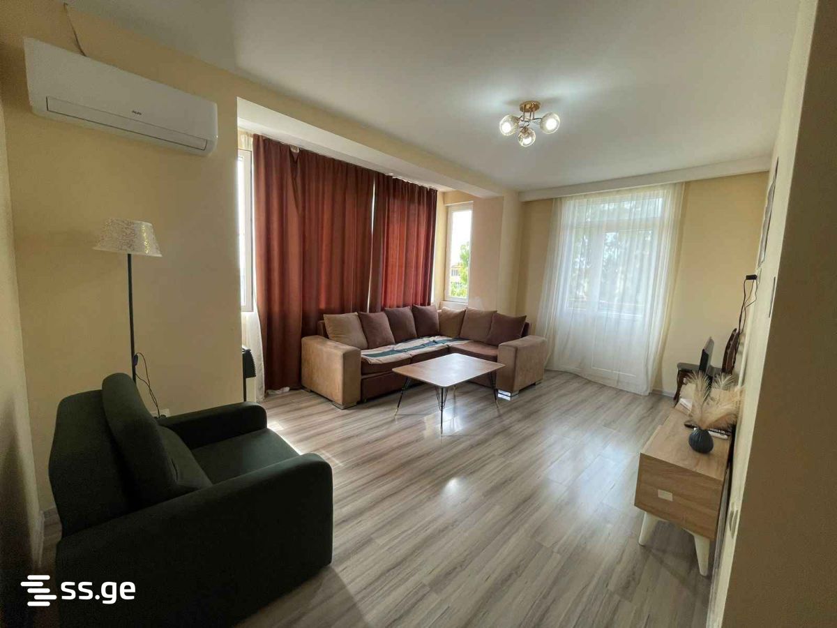 2 Room Flat For Rent. Poti view 3