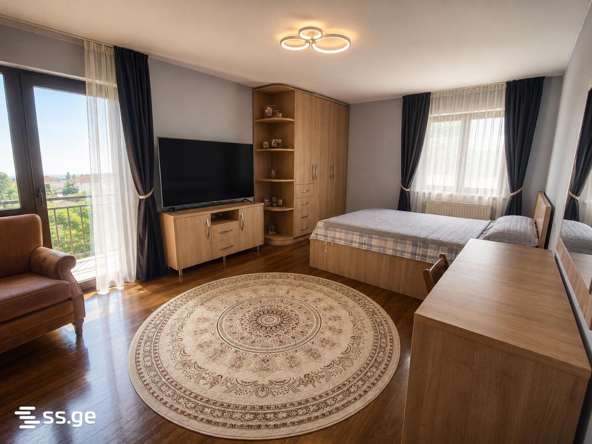 7 Room Private House For Sale view 13