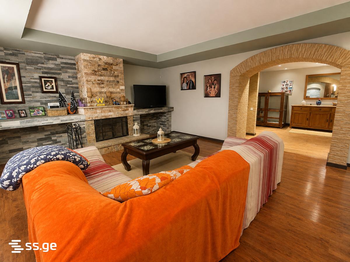 7 Room Private House For Sale view 10
