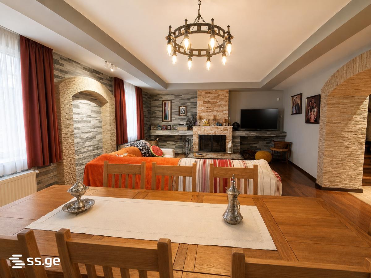 7 Room Private House For Sale view 9