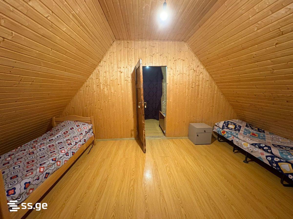 4 Room Private House For Sale view 3