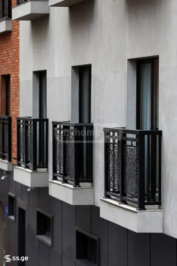 10 Room Hotel For Sale view 5