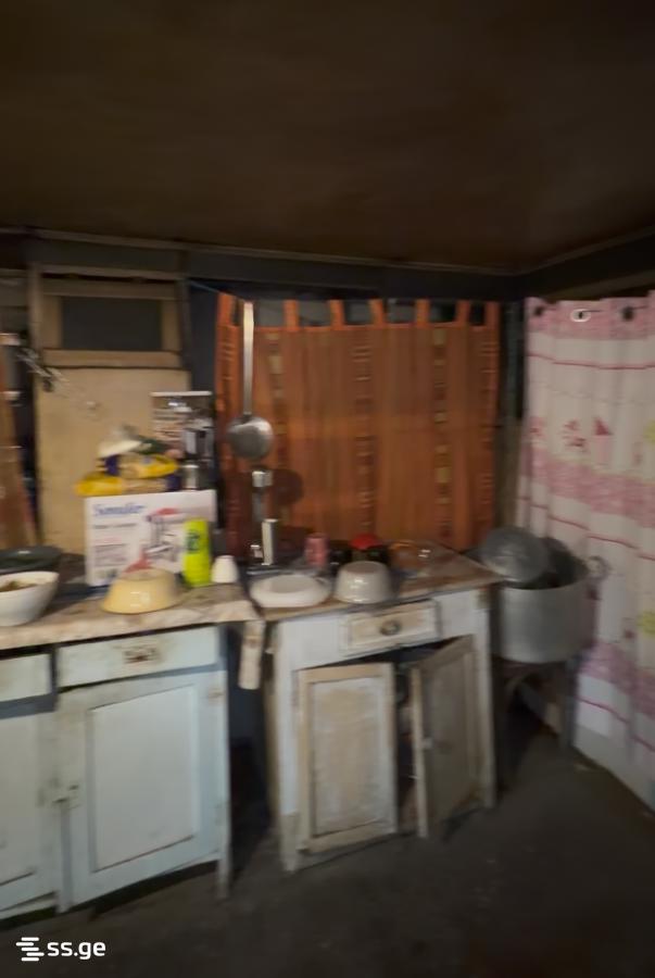 8 Room Private House For Sale view 9
