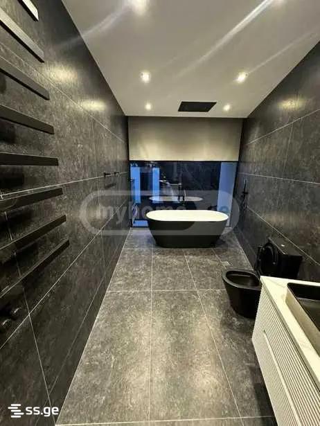 8 Room Private House For Rent. Digomi view 5