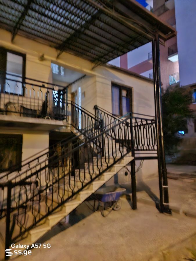 2 Room Private House Daily Rent. Isani view 6
