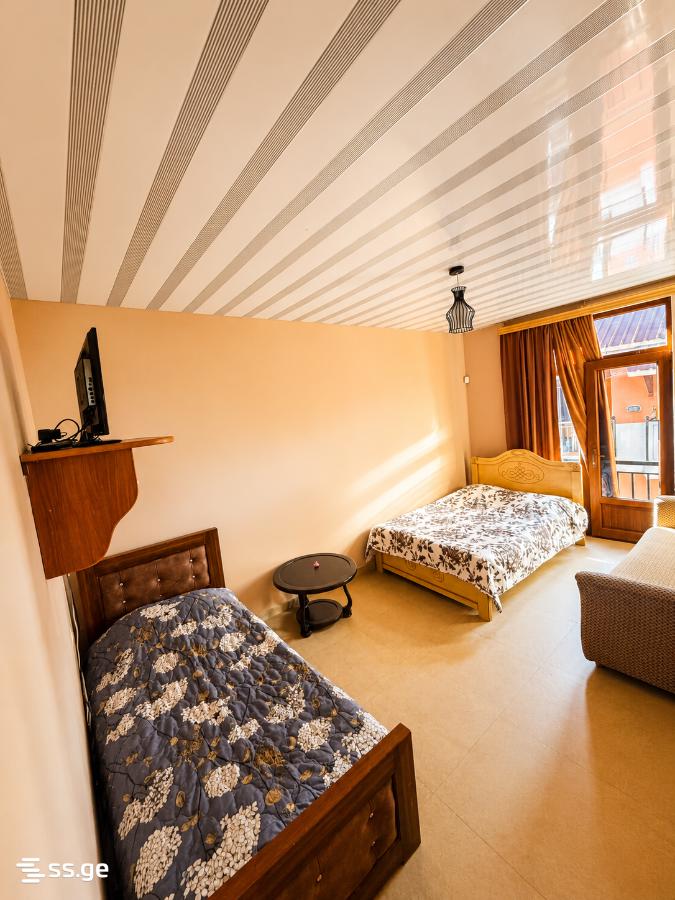 Hotel For Sale. Ureki view 4