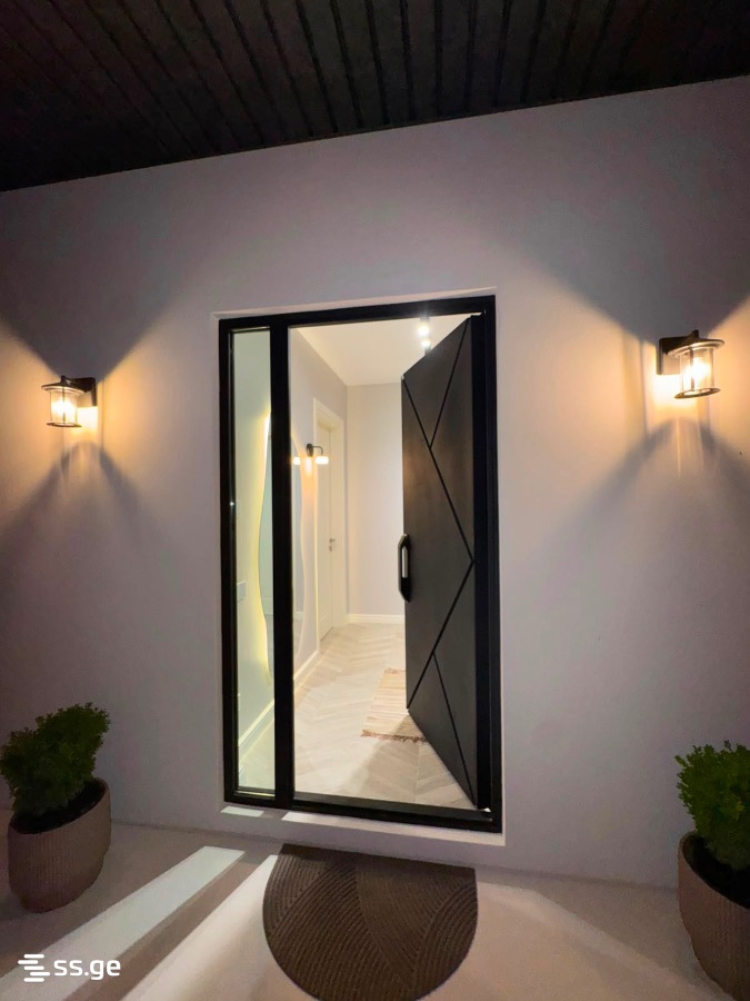 4 Room Private House For Rent. Makhindjauri view 6
