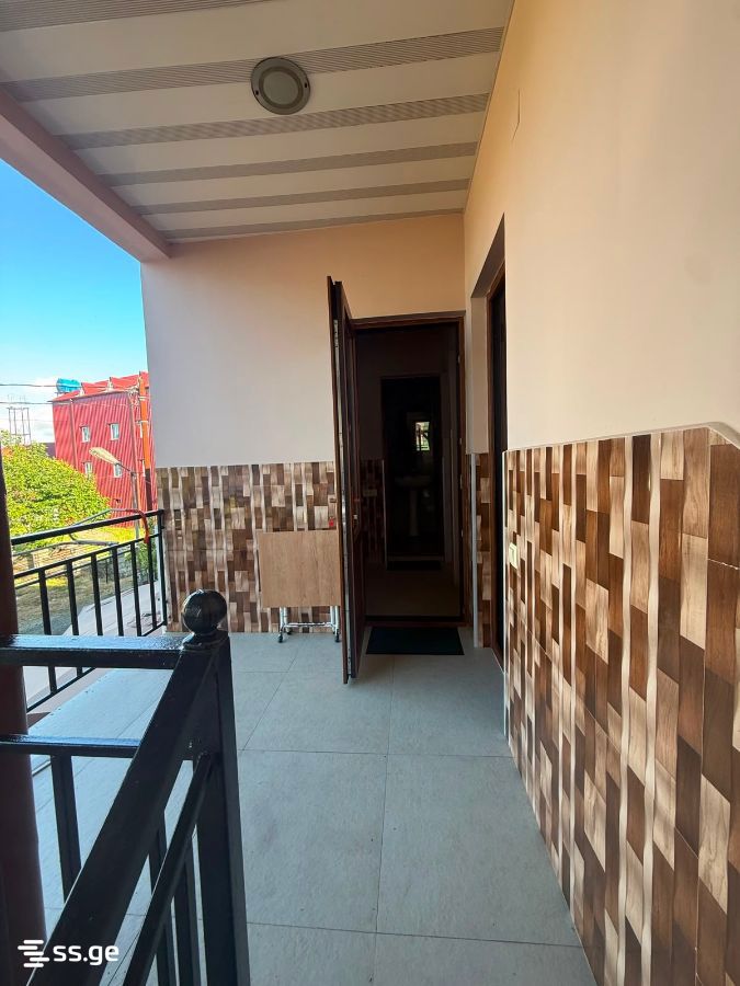 Hotel For Sale. Ureki view 11