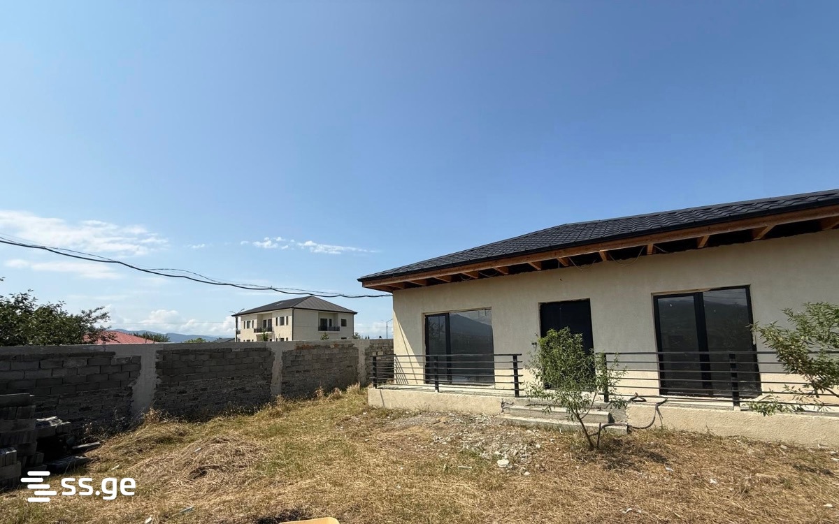 5 Room Summer Cottage For Sale view 3