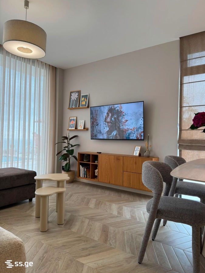 4 Room Private House For Rent. Makhindjauri view 15