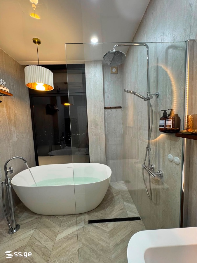 4 Room Private House For Rent. Makhindjauri view 7