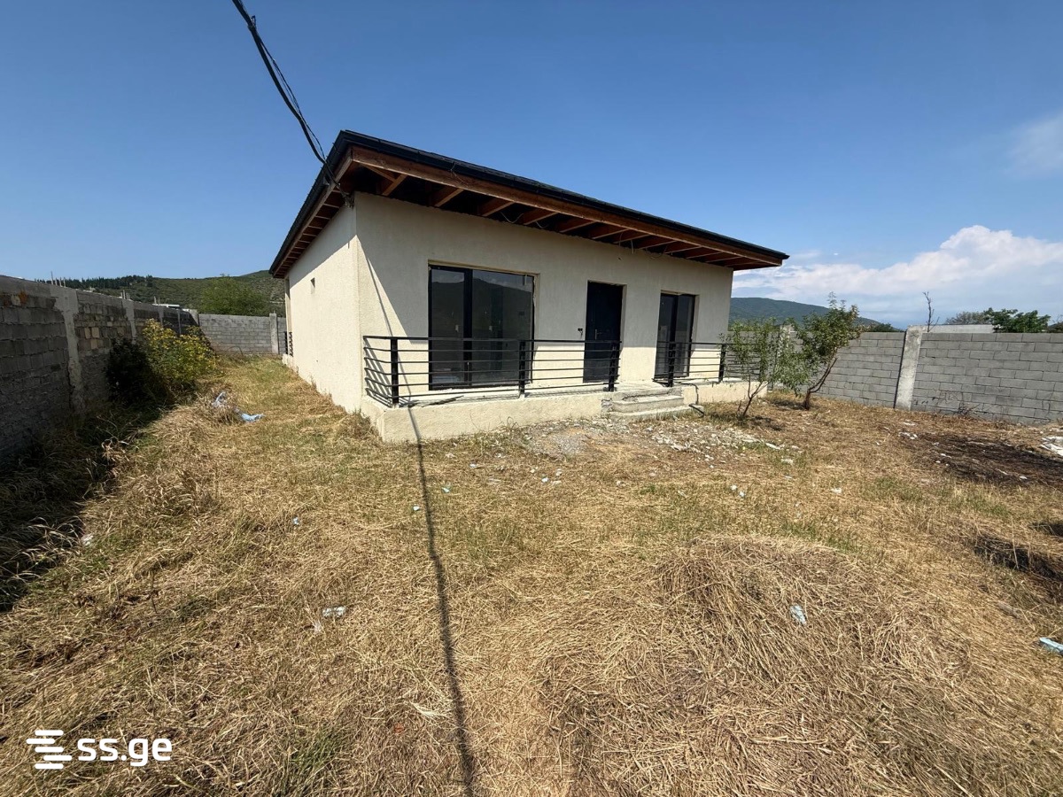 5 Room Summer Cottage For Sale view 1