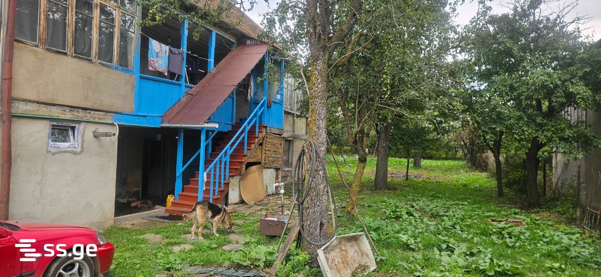 7 Room Summer Cottage For Sale view 4