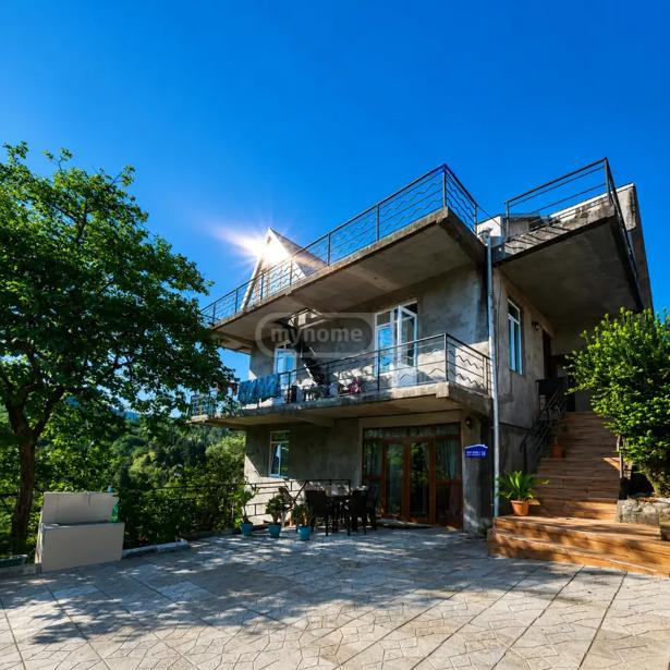 https://static.ss.ge/20260829/10_d9aef15f-9803-4986-8330-c744407520e7_Thumb.jpg