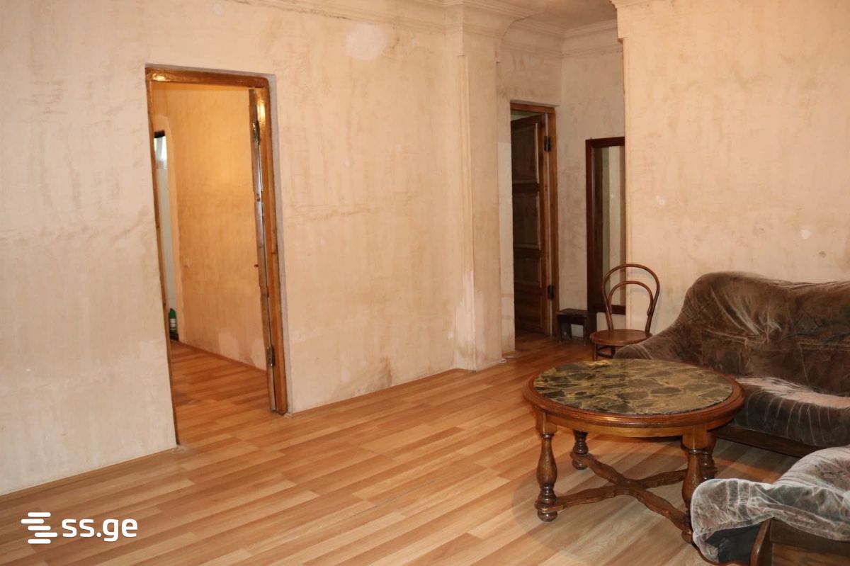 5 Room Private House For Sale view 7