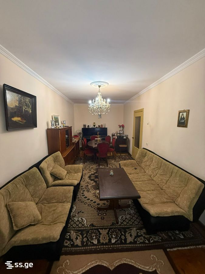 4 Room Flat For Rent. Zugdidi view 2