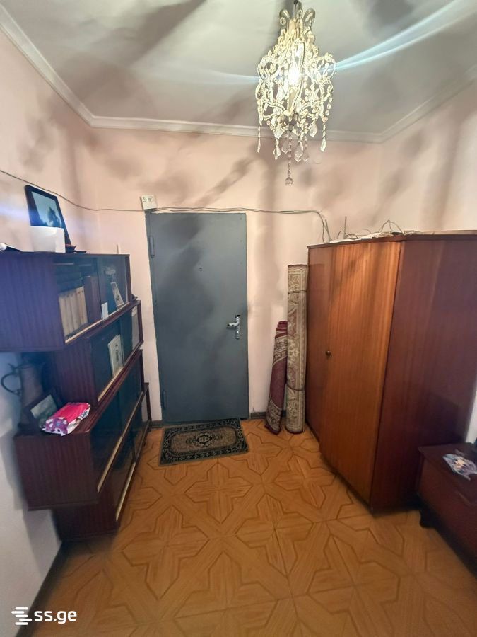 4 Room Flat For Rent. Zugdidi view 8