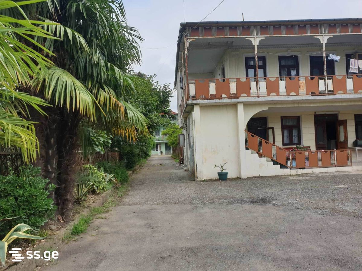 3 Room Private House Daily Rent. Batumi view 4