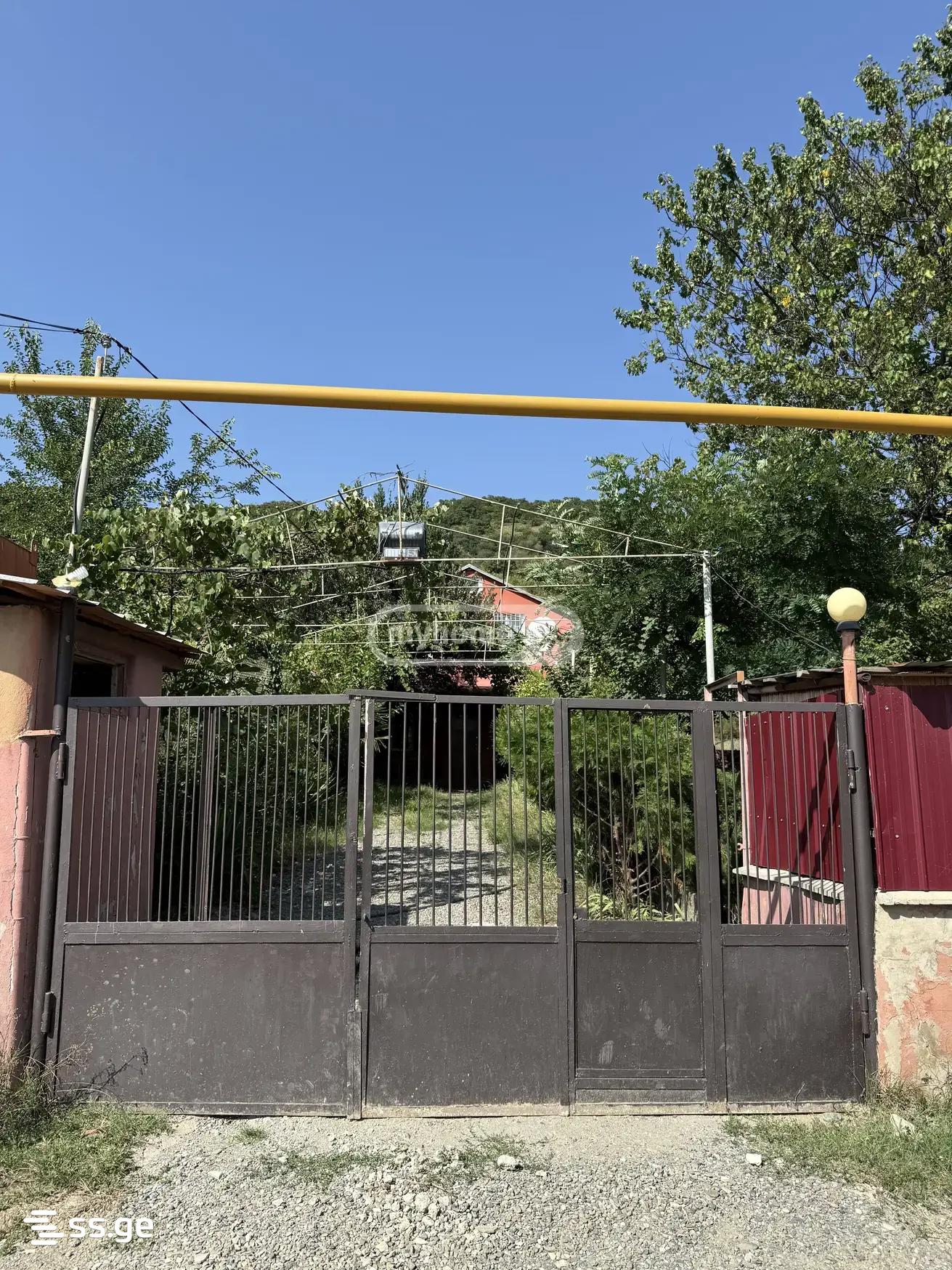 7 Room Private House For Sale view 10