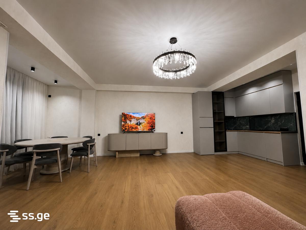 4 Room Flat For Sale view 3