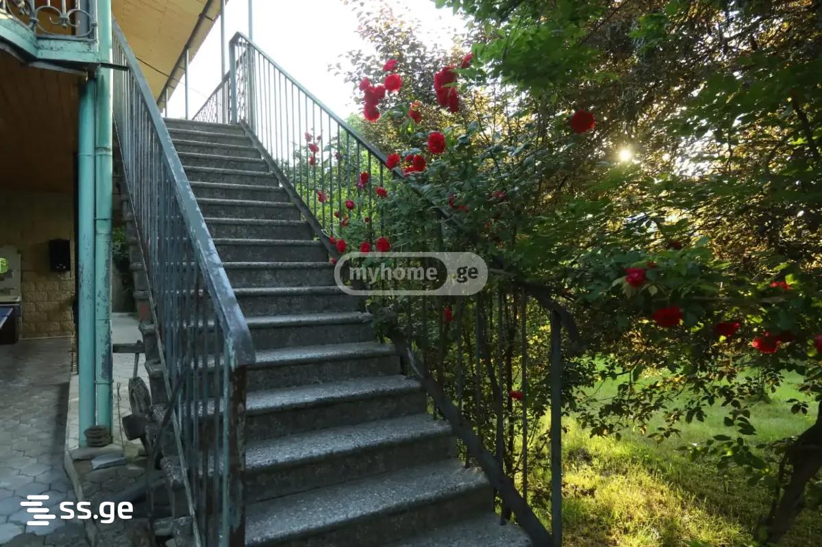 6 Room Summer Cottage For Rent. Saguramo view 7