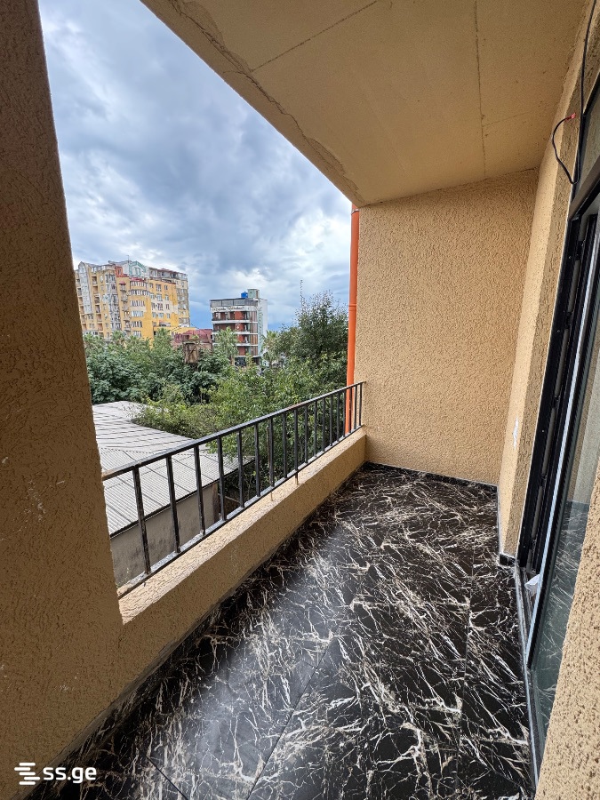 4 Room Flat For Sale view 10