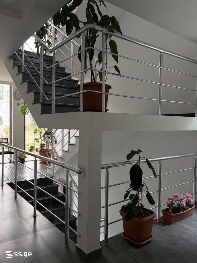10 Room Hotel For Rent. Gonio view 6