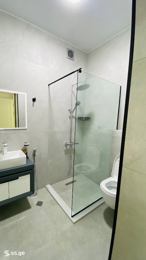2 Room Flat Daily Rent. Tskaltubo view 7