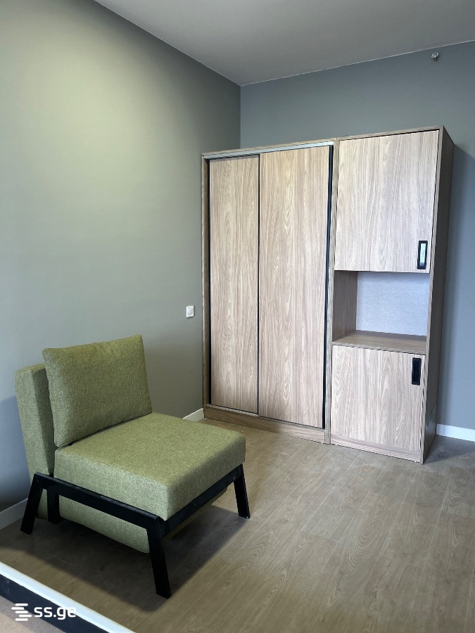 1 Room Hotel For Sale view 3