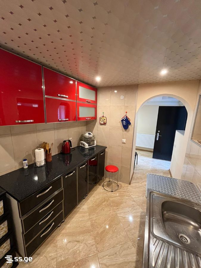 5 Room Private House For Sale view 8