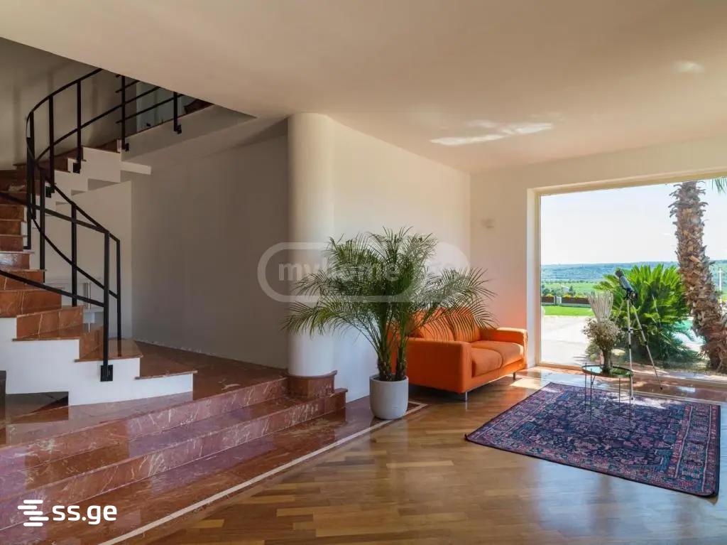6 Room Private House For Rent. Tserovani view 11