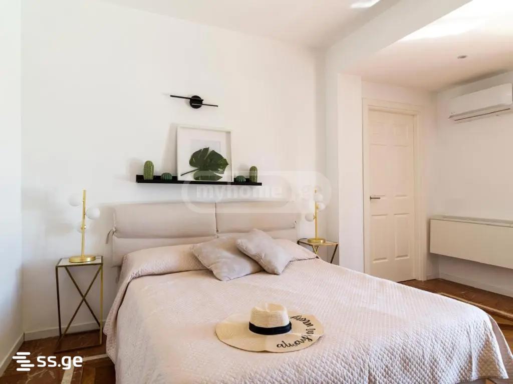 6 Room Private House For Rent. Tserovani view 2