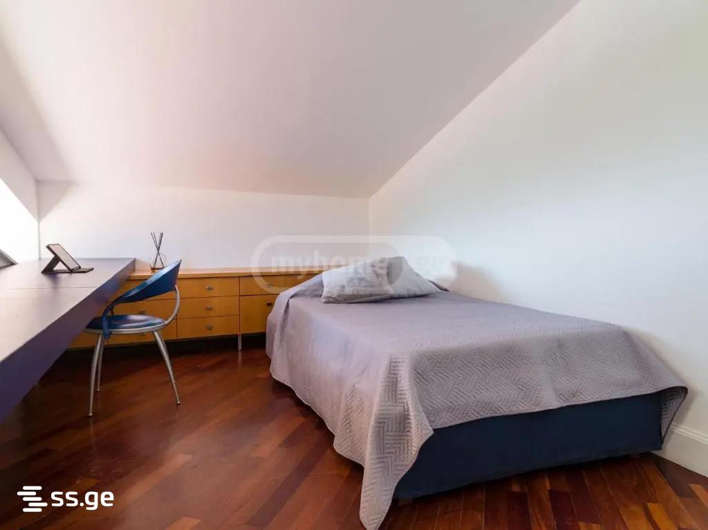 6 Room Private House For Rent. Tserovani view 12