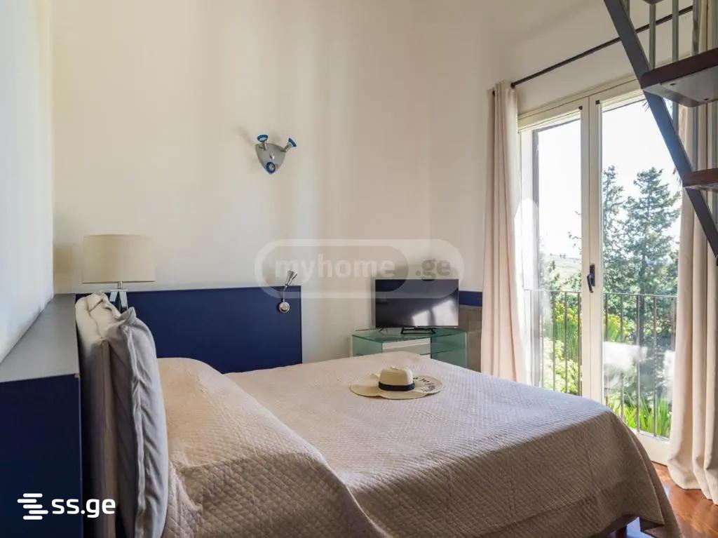 6 Room Private House For Rent. Tserovani view 3