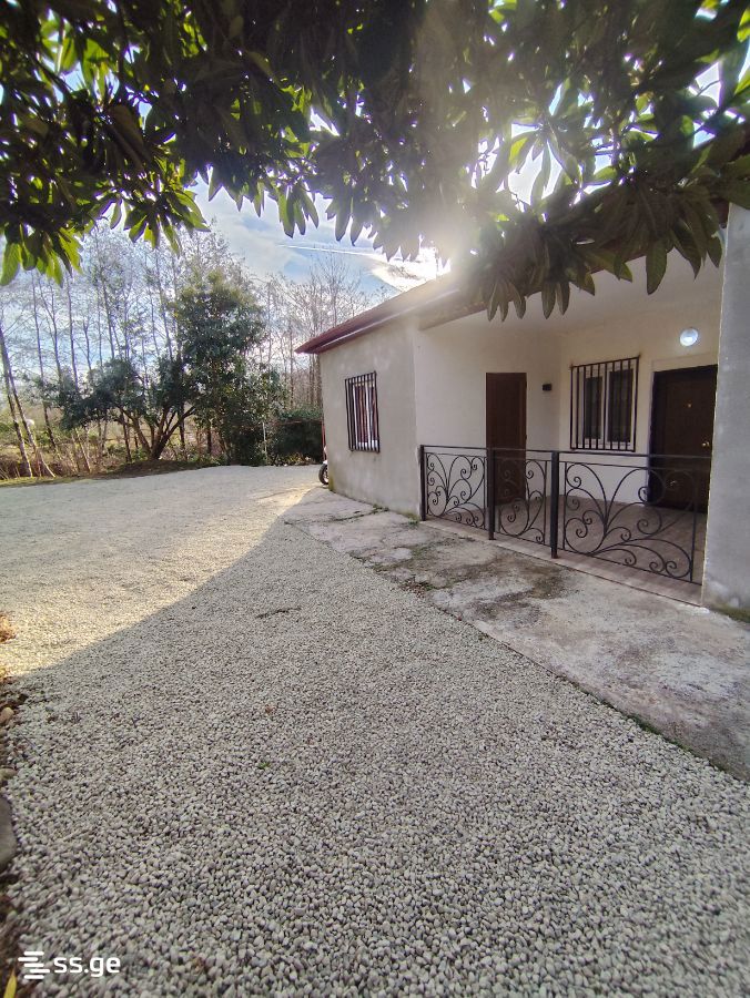 4 Room Private House For Sale view 1