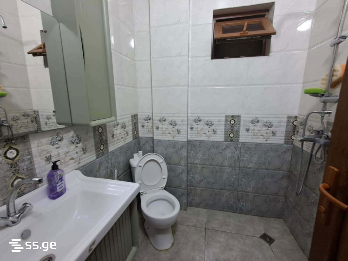 3 Room Private House For Sale view 5