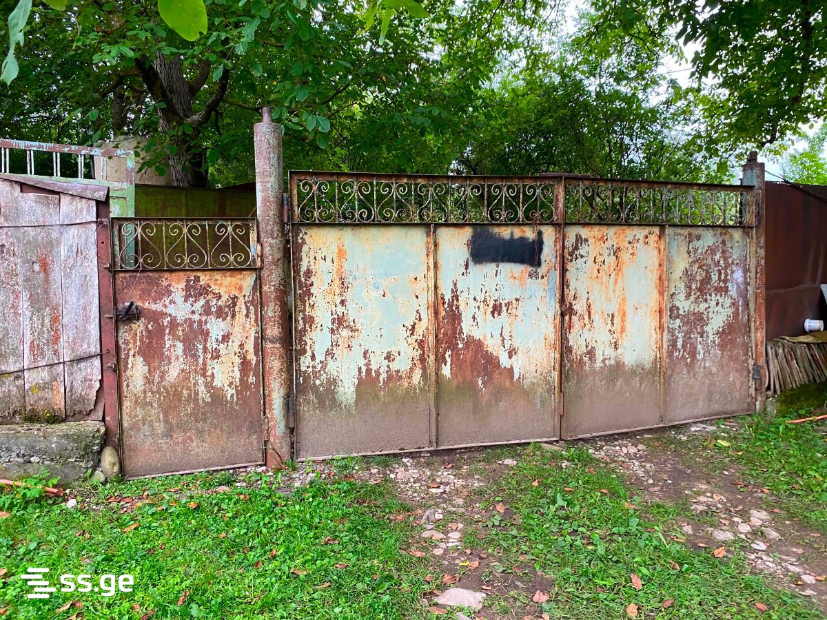 4 Room Private House For Sale view 8