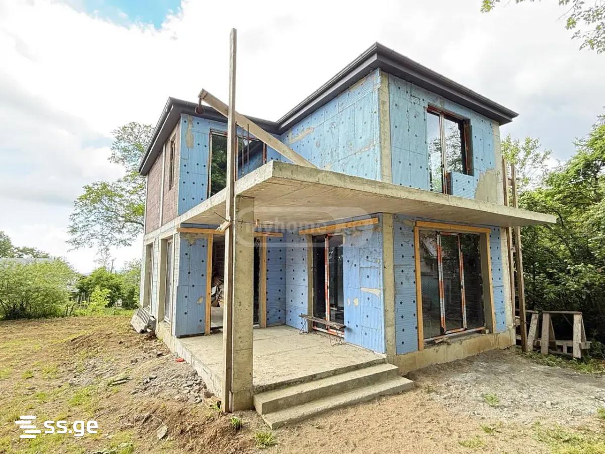 5 Room Private House For Sale view 1
